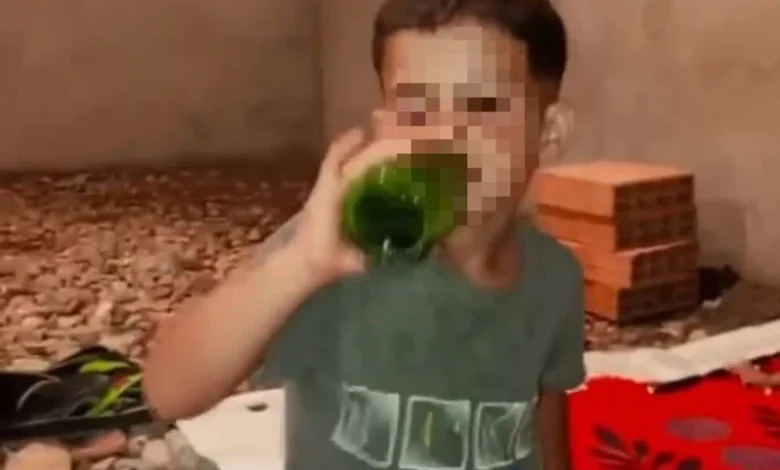 طفل قاصر